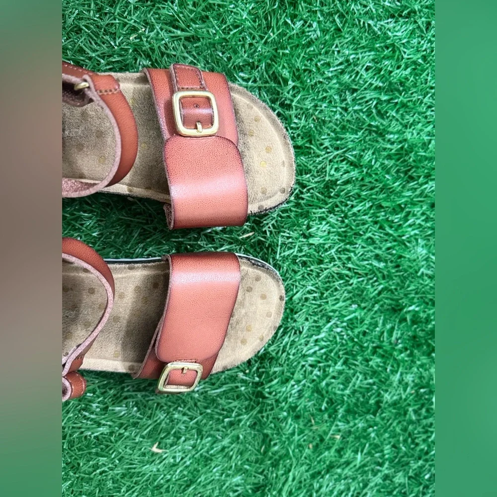 Cat & Jack‎ Brown Leather Kids Sandals Size 8